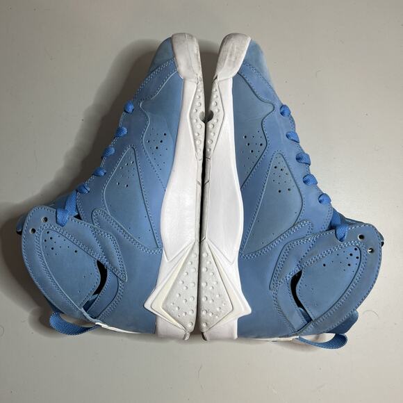 Size 5.5Y (GS) - Air Jordan 7 Retro Pantone - Picture 6 of 8